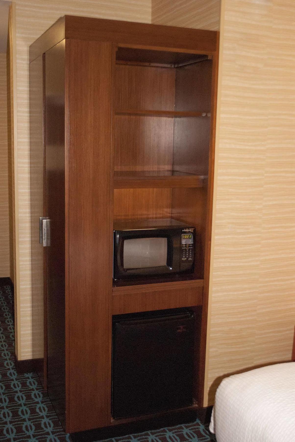 Fairfield Inn And Suites Canton South Екстериор снимка